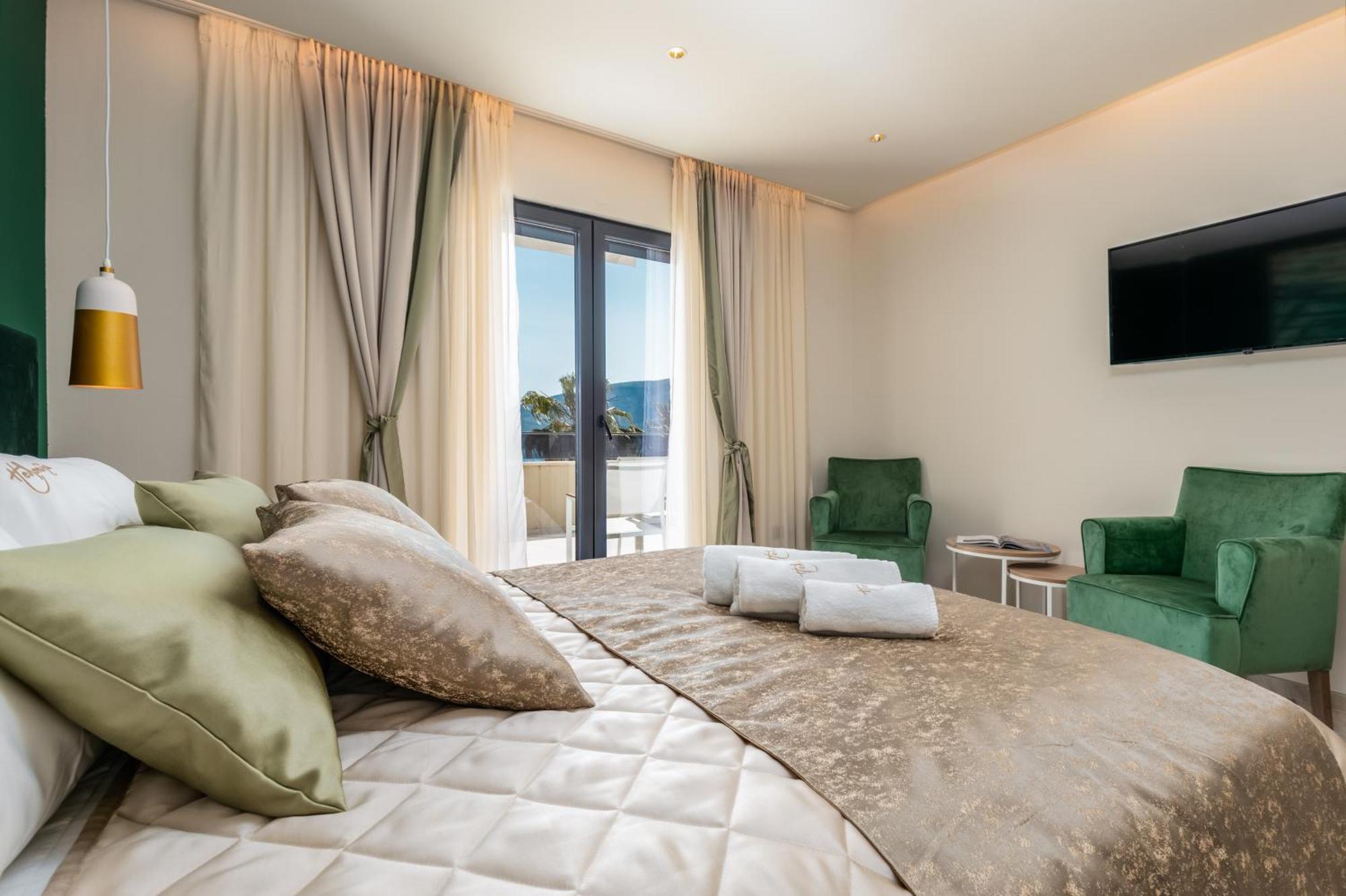 Hotel Vila Hedonija Herceg Novi Buitenkant foto