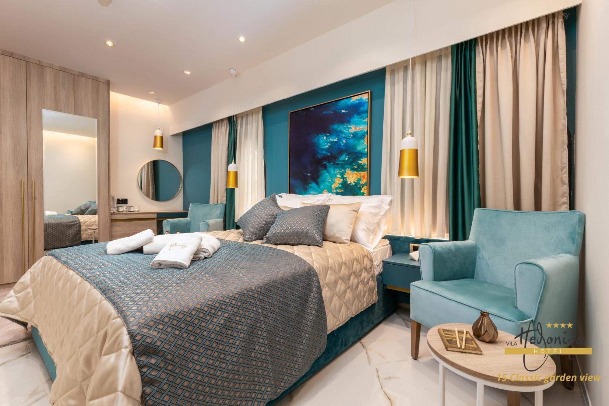 Hotel Vila Hedonija Herceg Novi Buitenkant foto