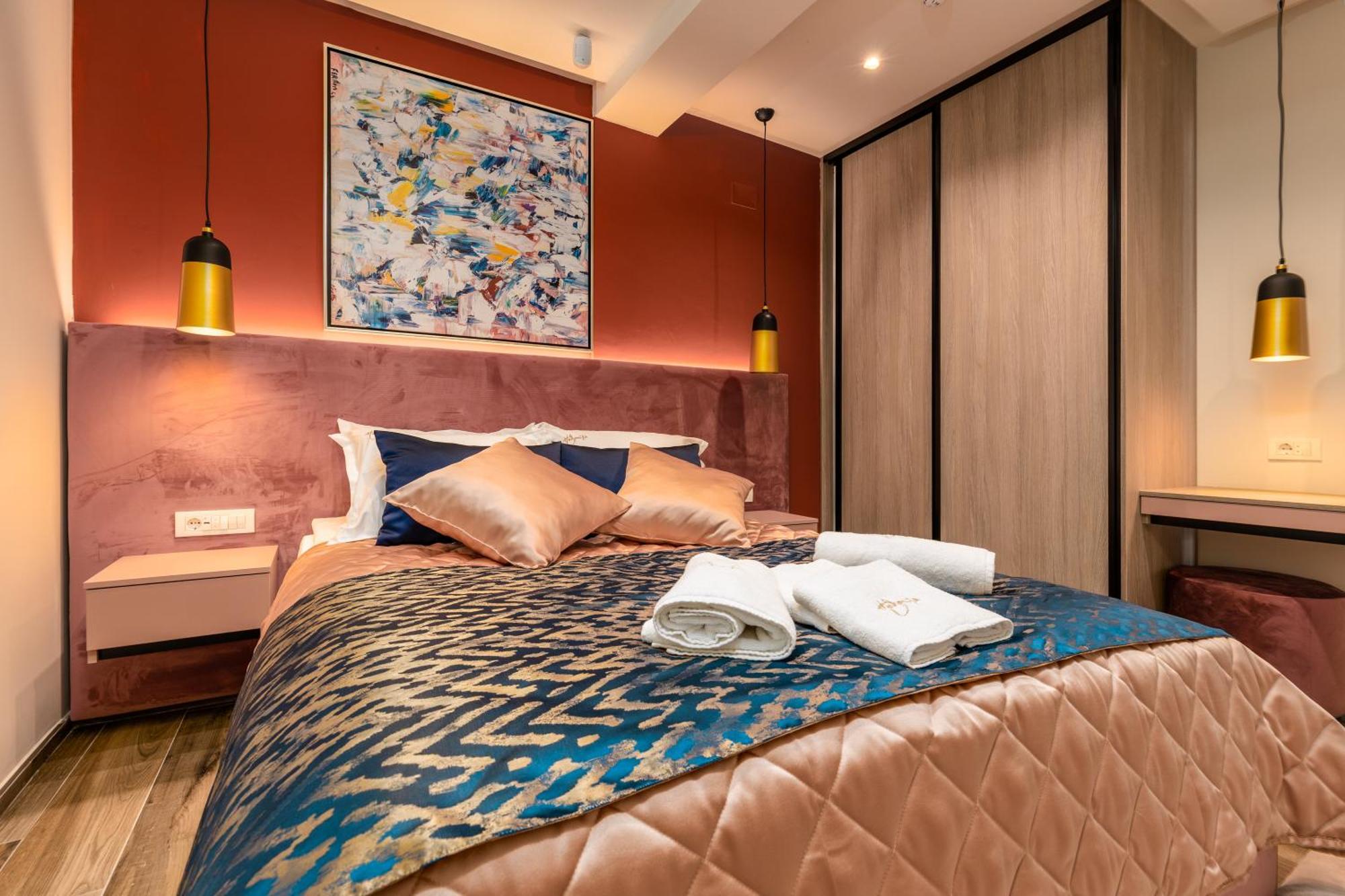 Hotel Vila Hedonija Herceg Novi Buitenkant foto