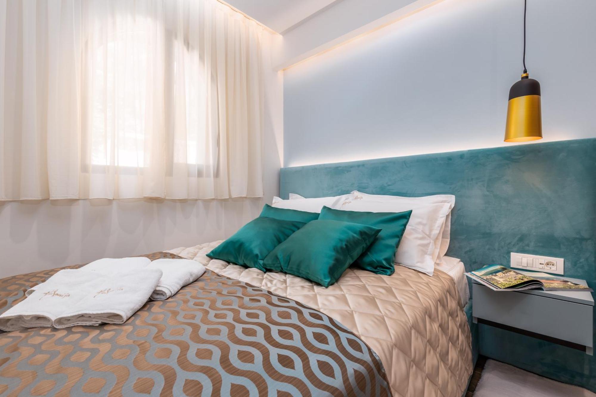 Hotel Vila Hedonija Herceg Novi Kamer foto