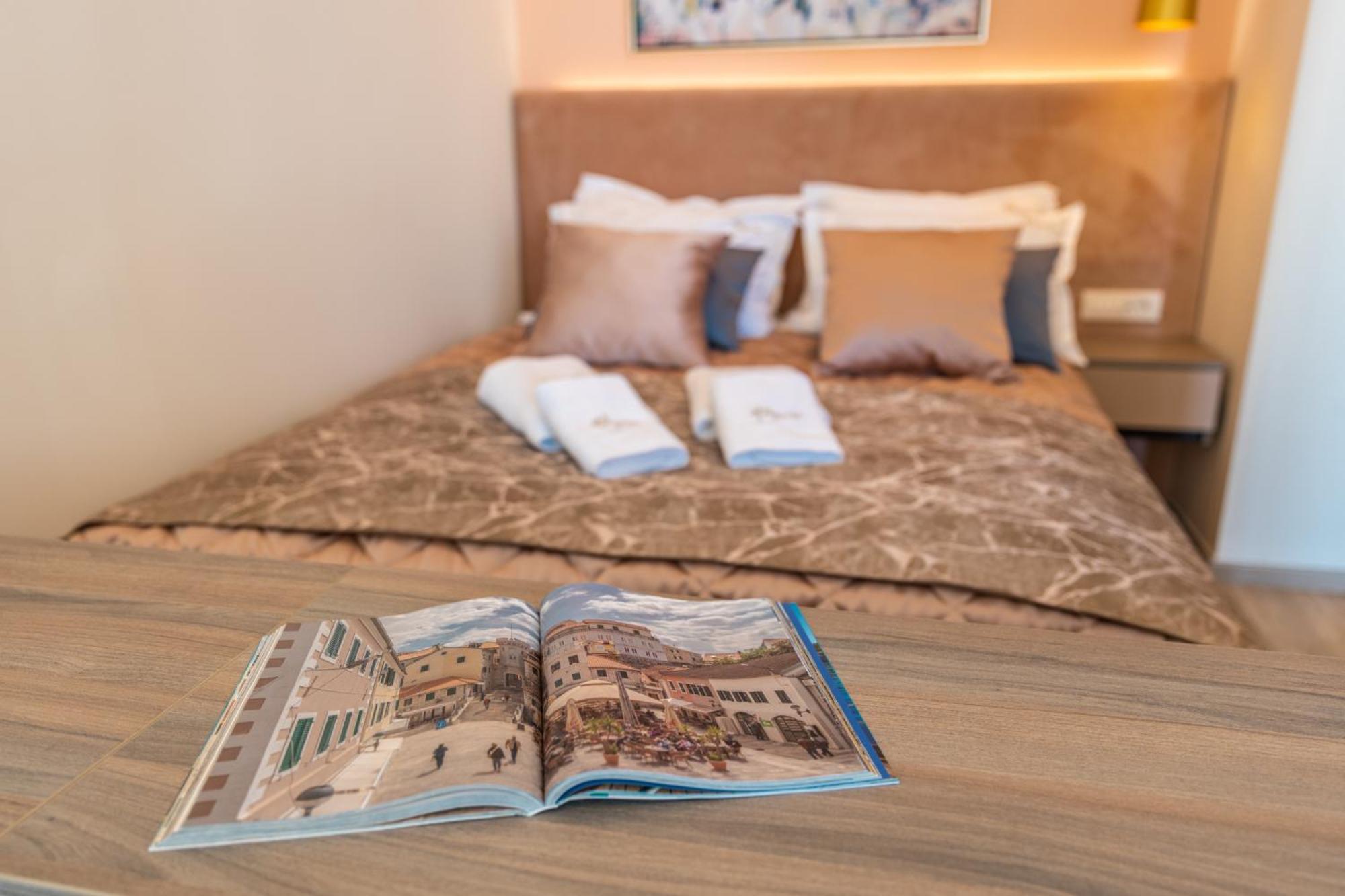 Hotel Vila Hedonija Herceg Novi Kamer foto