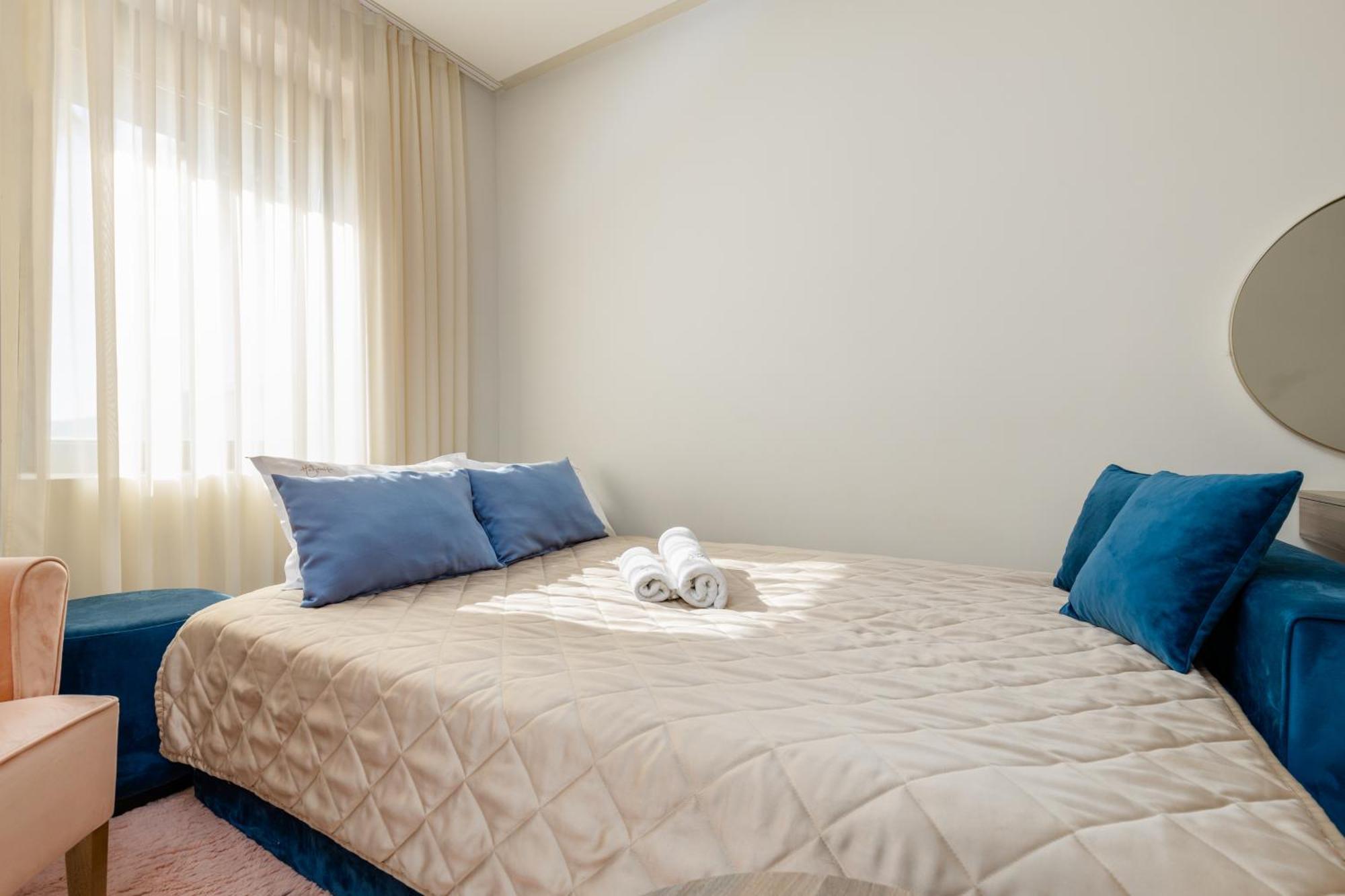 Hotel Vila Hedonija Herceg Novi Kamer foto